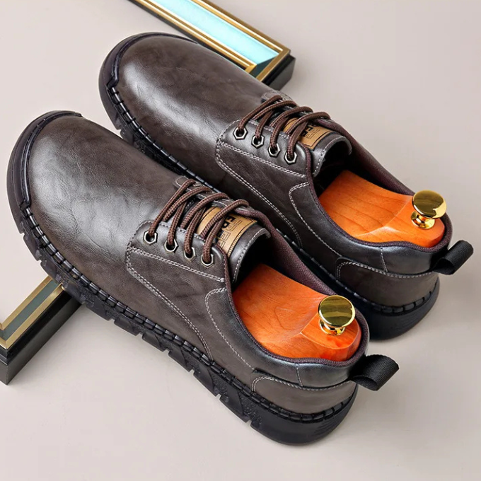 CARRINGTON LEATHER OXFORDS
